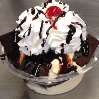 Brownie Sundae